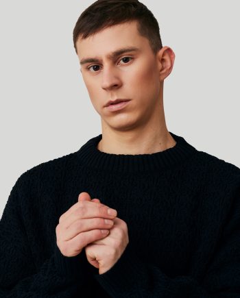 PROXIMAMENTE : Sweater Spider negro