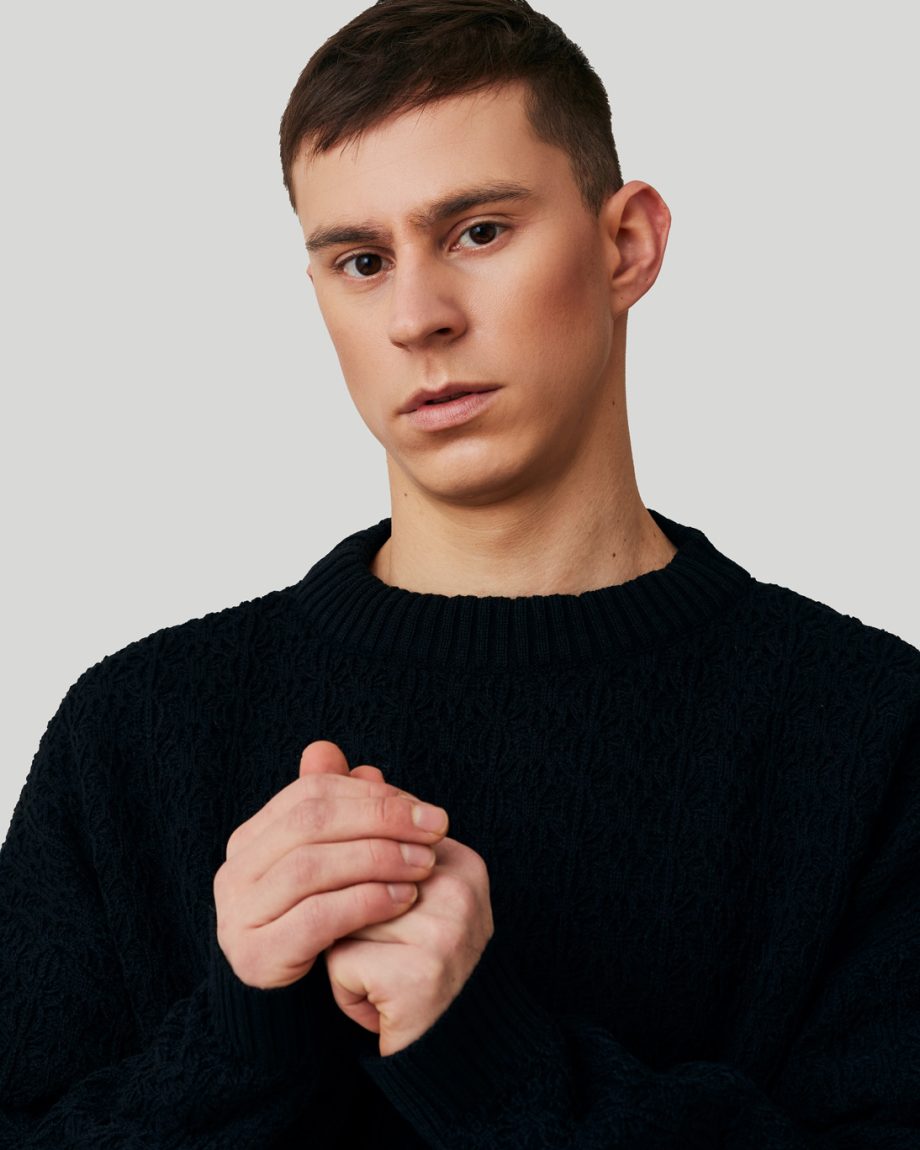 PROXIMAMENTE : Sweater Spider negro