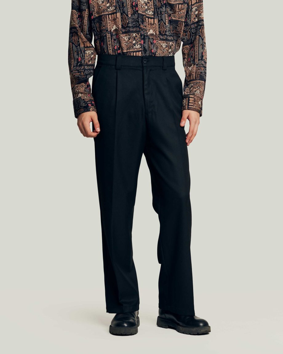 Pantalón Pinzado Frank negro