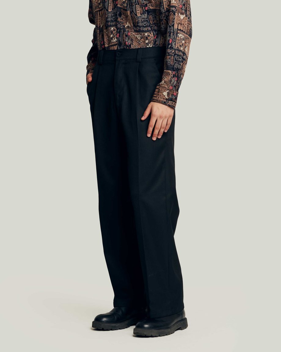 Pantalón Pinzado Frank negro