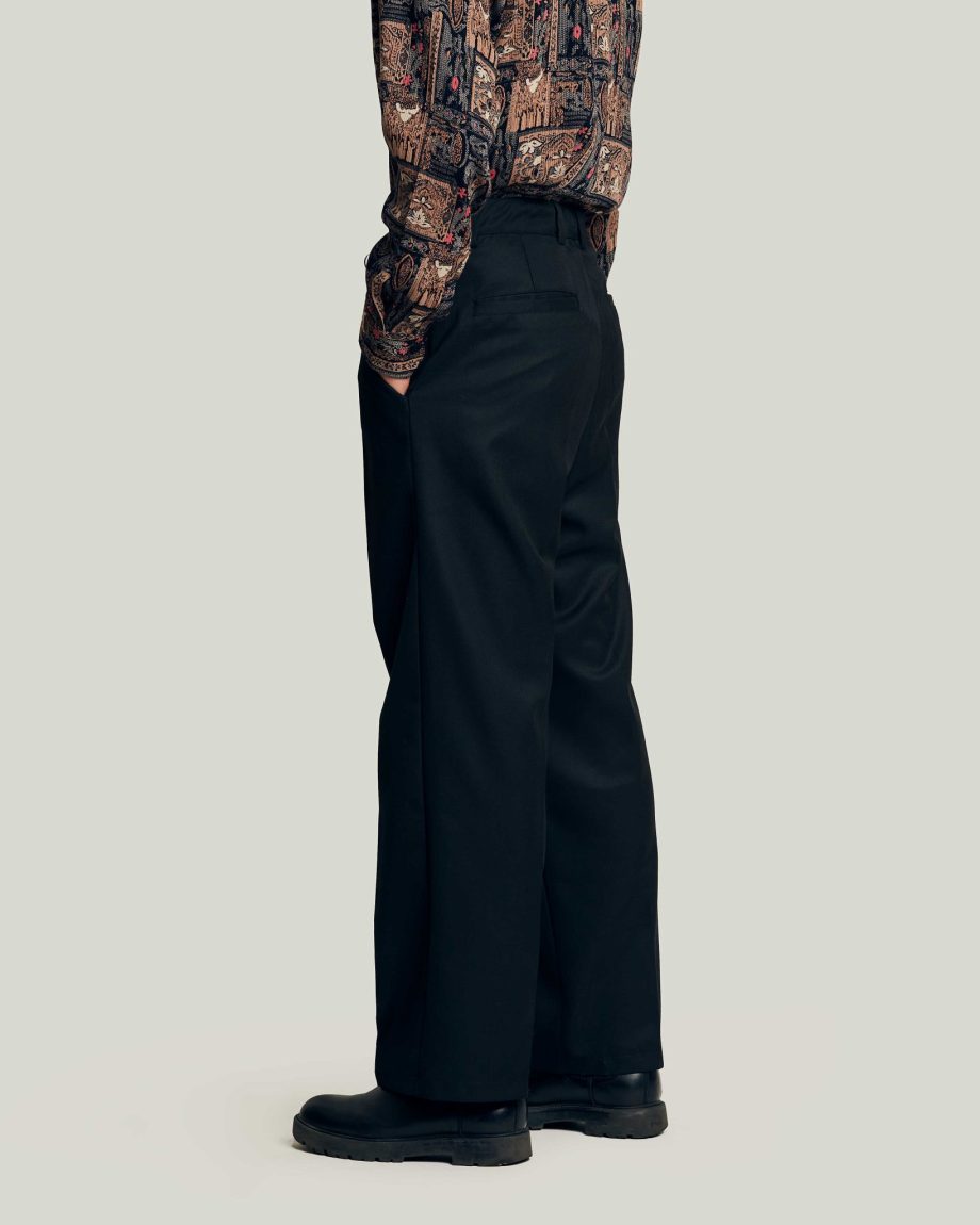 Pantalón Pinzado Frank negro