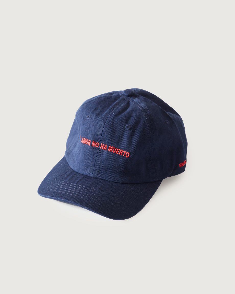 Cap El amor no ha muerto azul