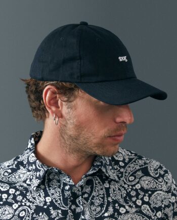 Cap logo negro