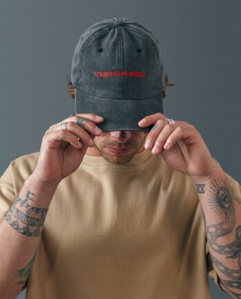 Cap El amor no ha muerto wash