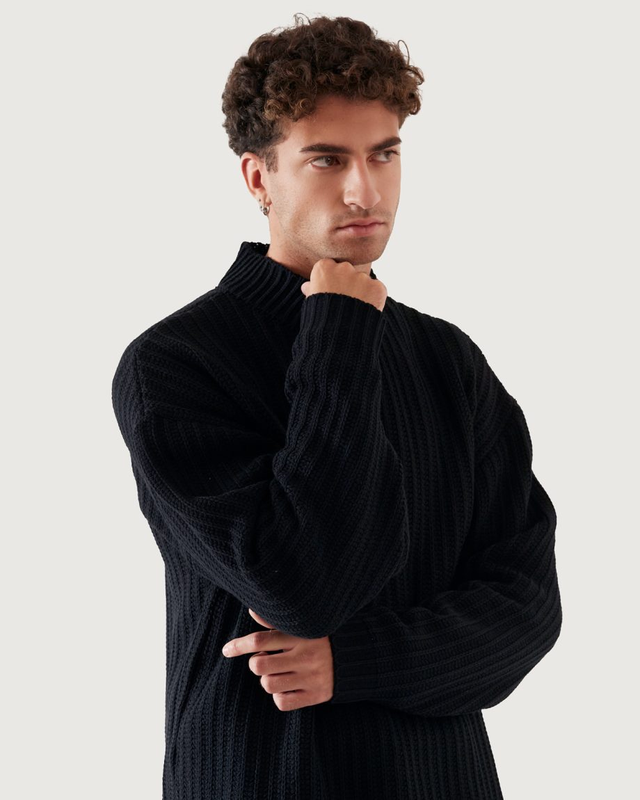 Sweater Neck negro