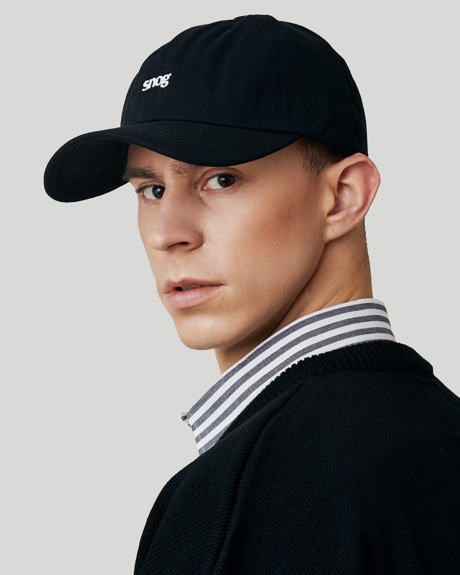 Cap logo negro